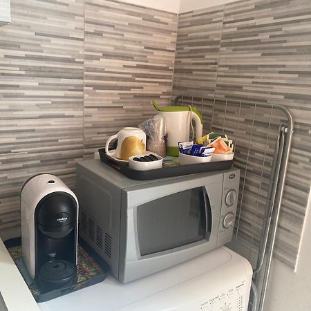 Serradifalco Cozy House Di Enza E Luigi ปาแลร์โม ภายนอก รูปภาพ