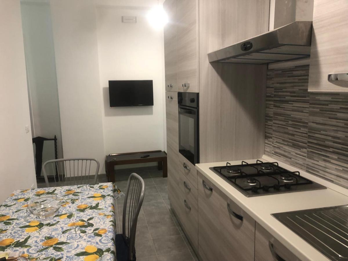 Serradifalco Cozy House Di Enza E Luigi ปาแลร์โม ภายนอก รูปภาพ