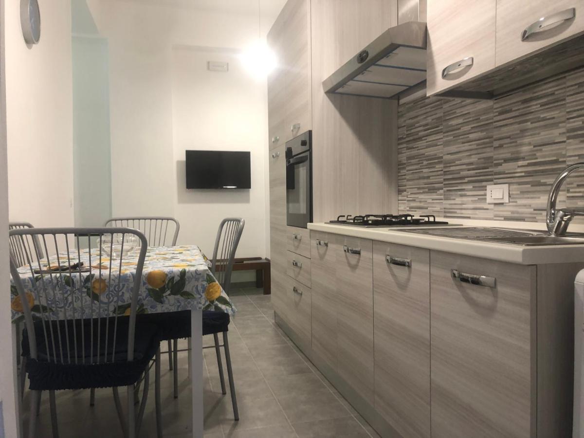 Serradifalco Cozy House Di Enza E Luigi ปาแลร์โม ภายนอก รูปภาพ