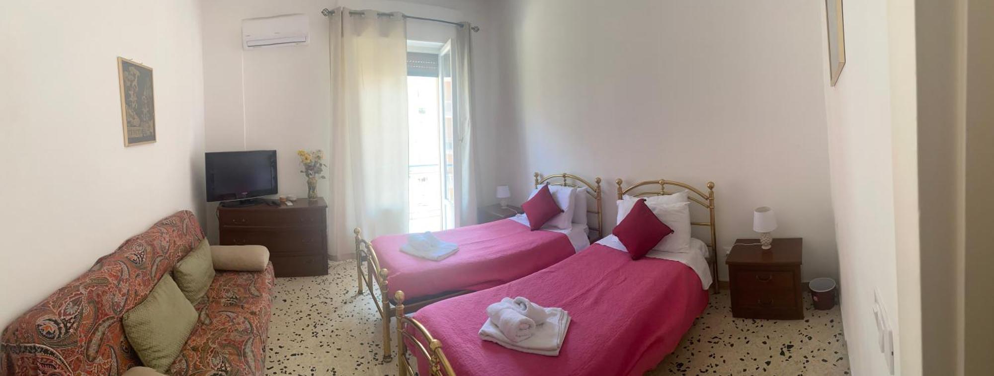 Serradifalco Cozy House Di Enza E Luigi ปาแลร์โม ภายนอก รูปภาพ