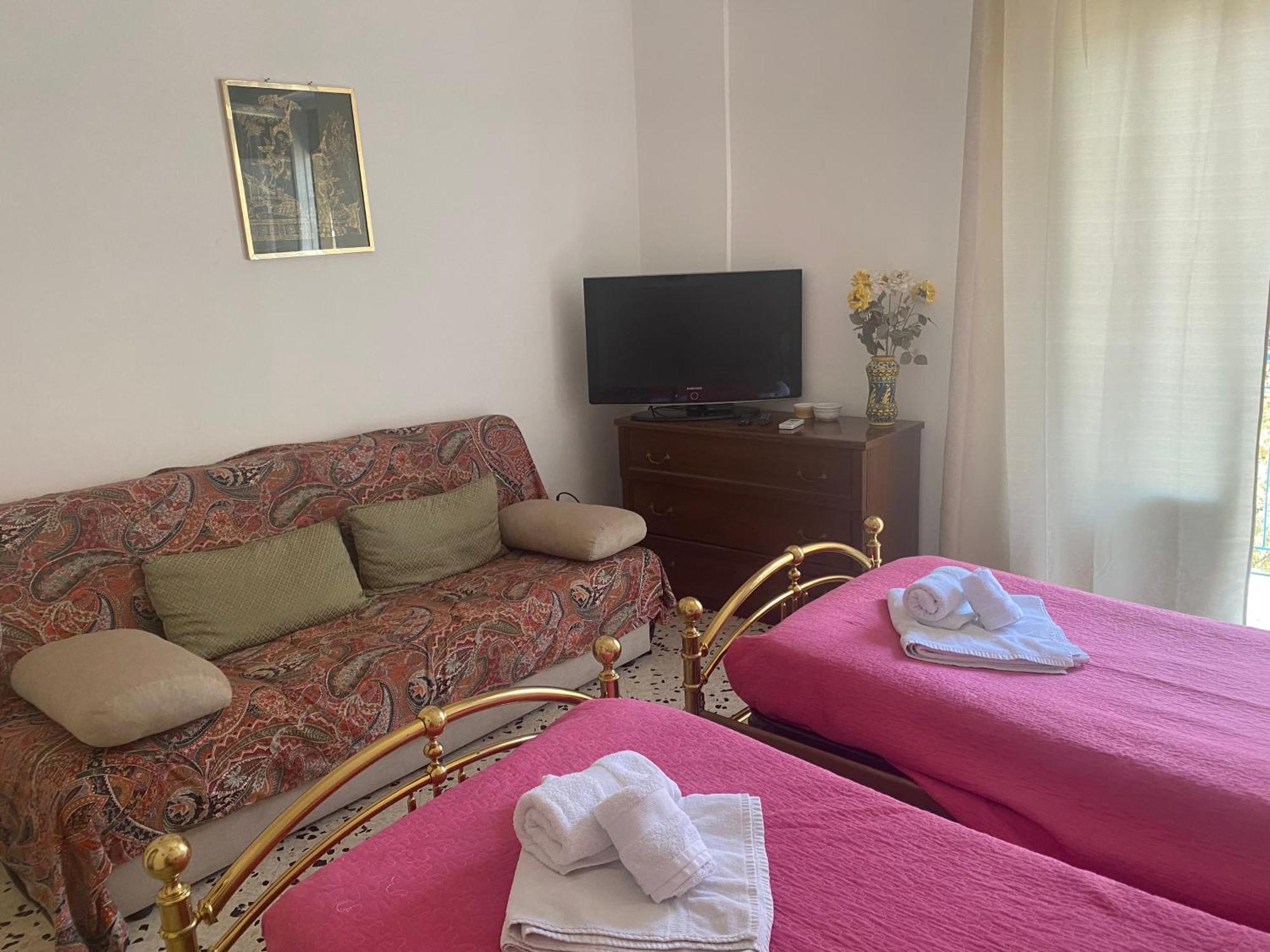 Serradifalco Cozy House Di Enza E Luigi ปาแลร์โม ภายนอก รูปภาพ