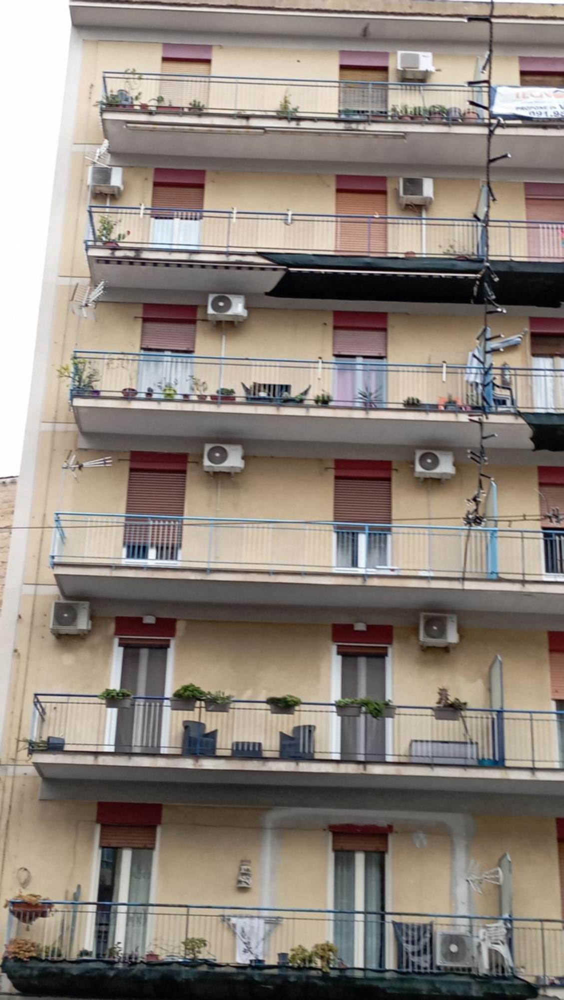 Serradifalco Cozy House Di Enza E Luigi ปาแลร์โม ภายนอก รูปภาพ
